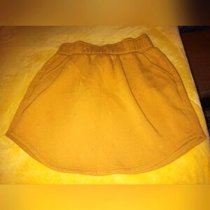 Women's size small,  Wild Fable mini skirt